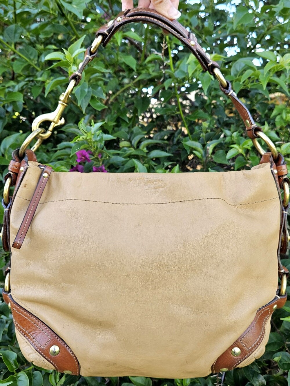 Coach Medium Carly 10615 Tan Leather Brown Trim Brass Y2K Shoulder Bag